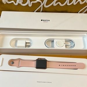Apple Watch Series 3 38mm GPS + Cellular
